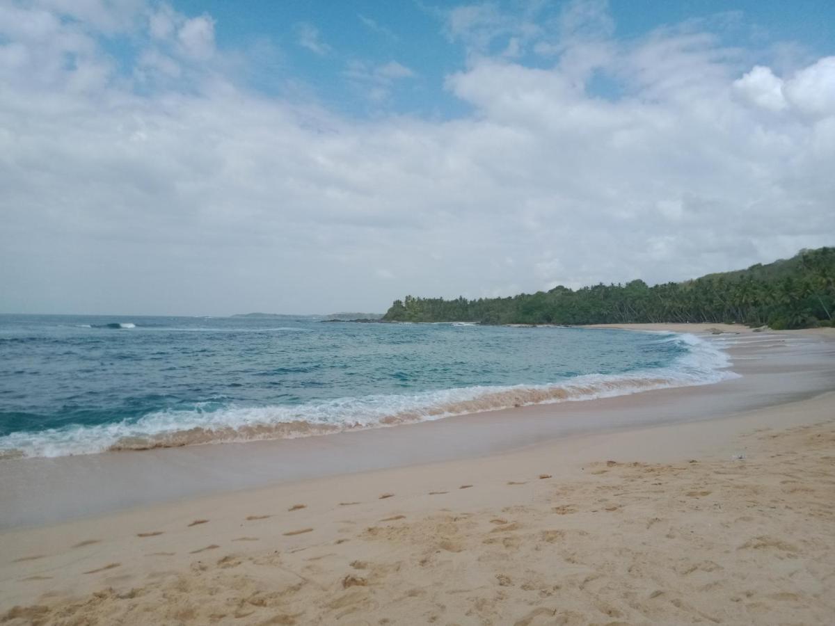 Silence Paradise Tangalle Luaran gambar